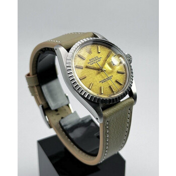 (SOLD!!) 36mm • 1983 Rolex DateJust 16030 Engine Turned Bezel Gold Line Dial
